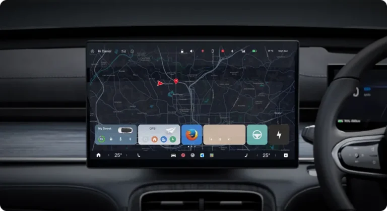 15.6-inch 2.5K high-definition central console screen + 8155 snapdragon chip